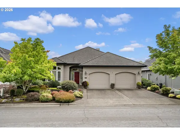 15200 NW Aberdeen Dr, Portland, OR 97229