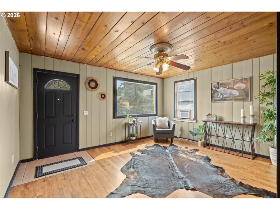 210 N Prescott St, Echo, OR 97826 - #3