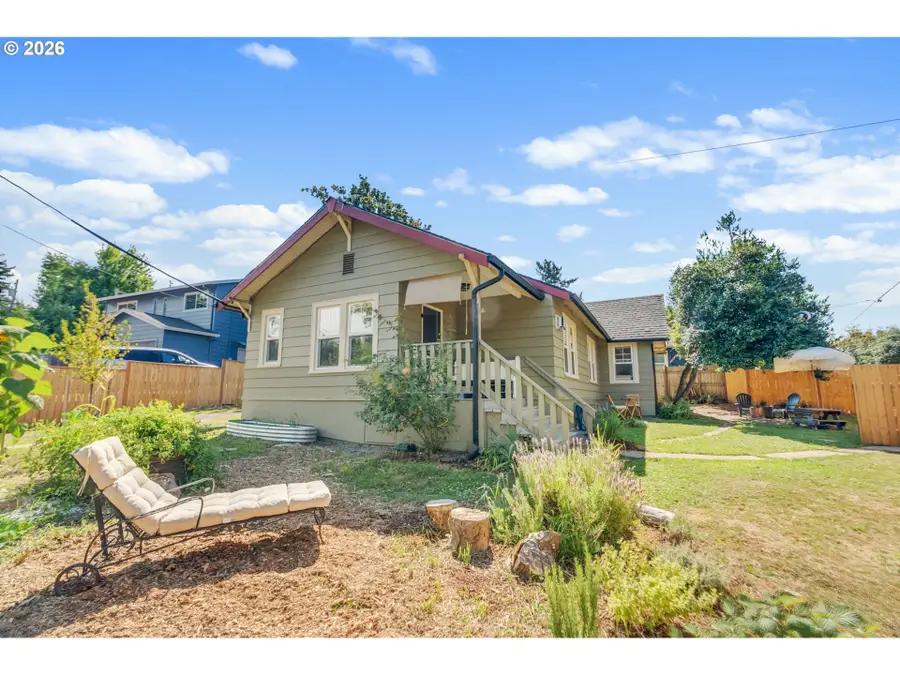 8610 SE 28th Ave, Milwaukie, OR 97222 - #2