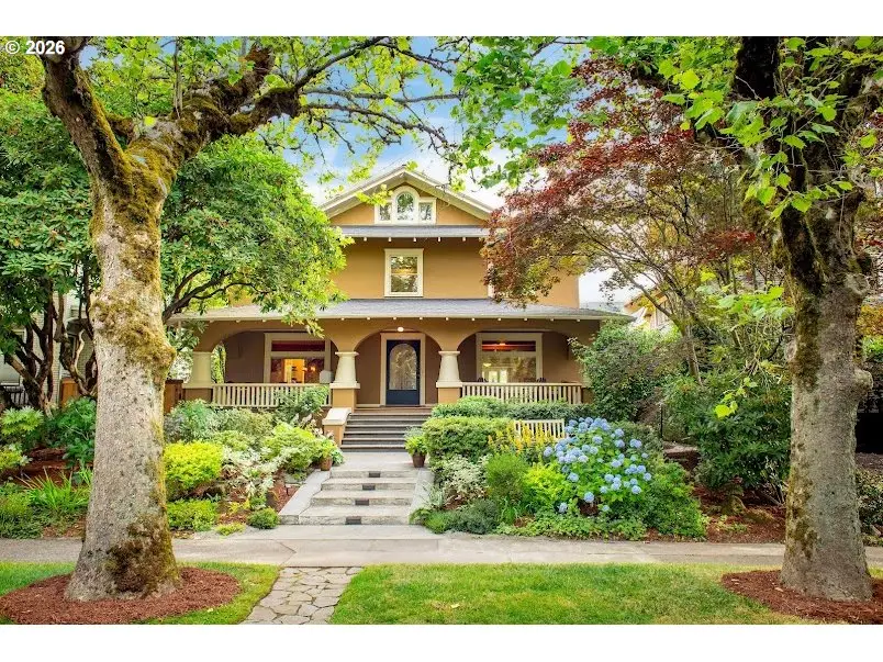 1621 NE Knott St, Portland, OR 97212 - #2