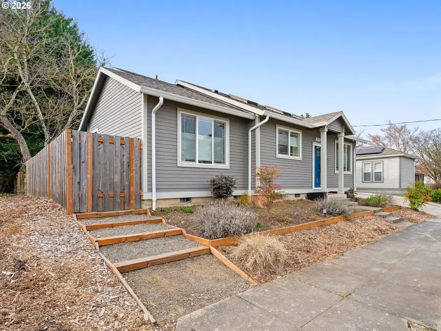 7071 NE 17th Ave, Portland, OR 97211 - #3