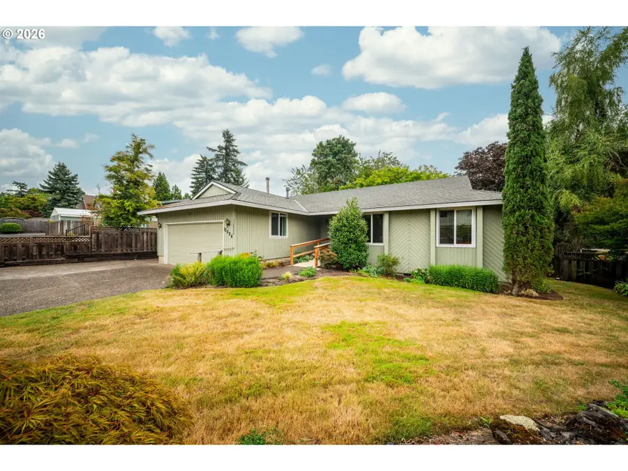 12684 SE Majestic Ln, Northwest Clackamas, OR 97086 - #2