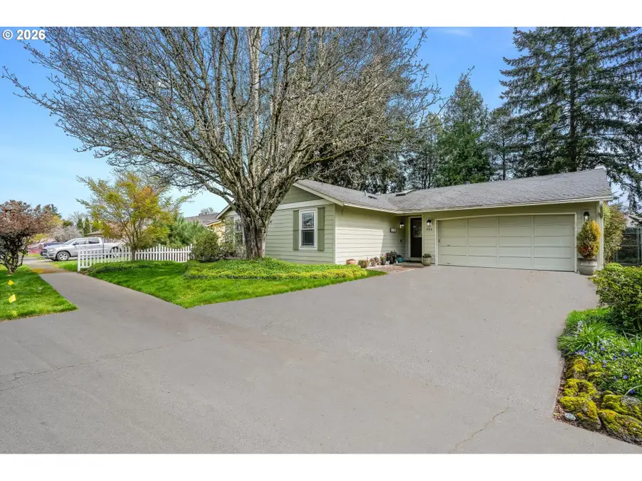 904 NE 196th Ave, Portland, OR 97230 - #3