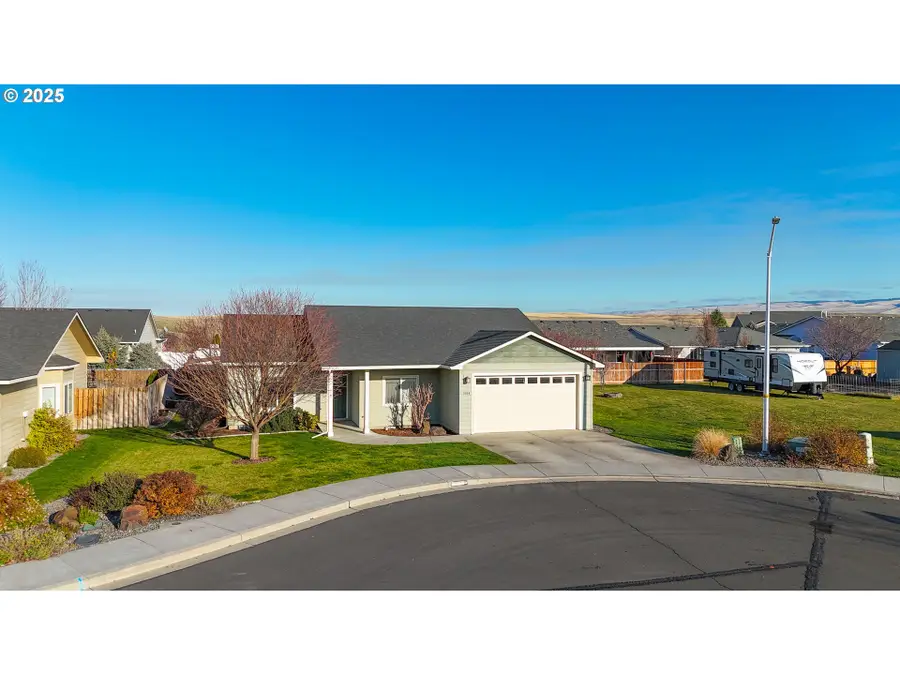 1914 SW 2nd Dr, Pendleton, OR 97801 - Image #2