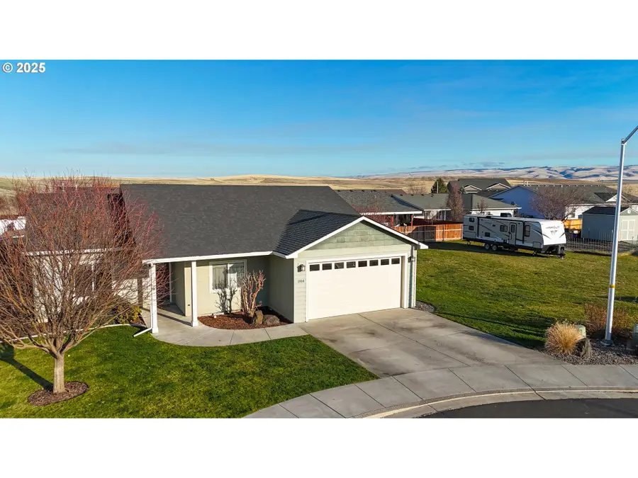 1914 SW 2nd Dr, Pendleton, OR 97801 - Image #3