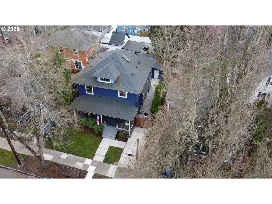 215 NE 30th, Portland, OR 97035 - #3