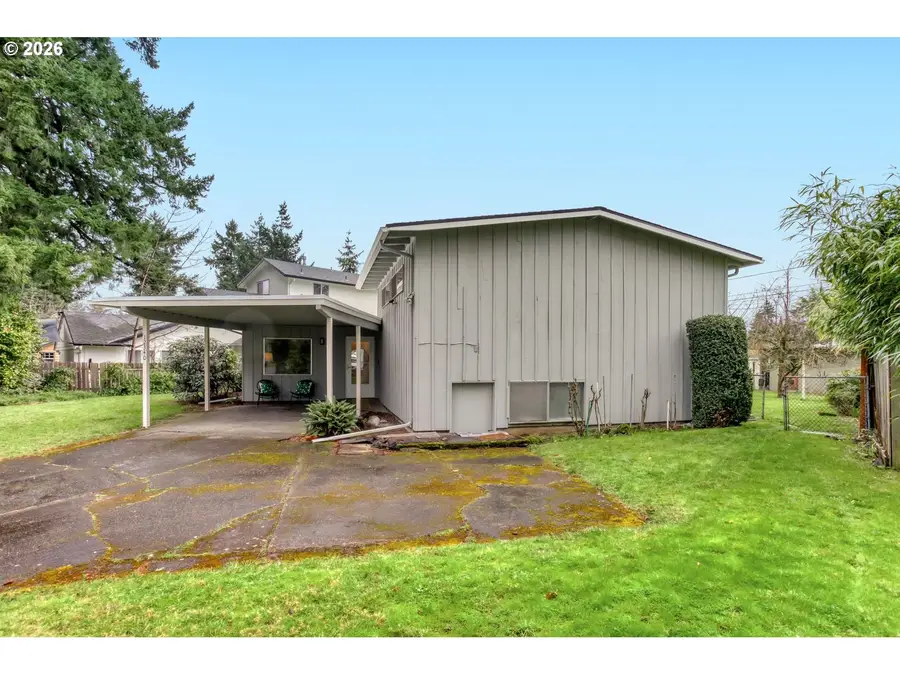 12340 NE Hassalo St, Portland, OR 97230 - #2