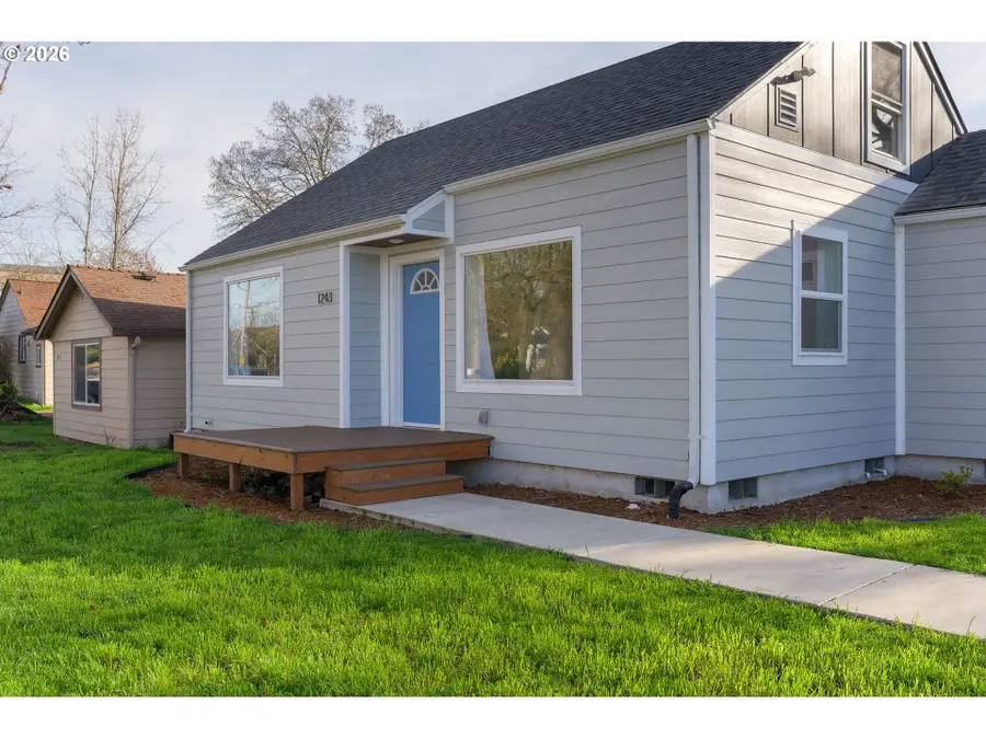 1243 Hayes St, Eugene, OR 97402 - #2