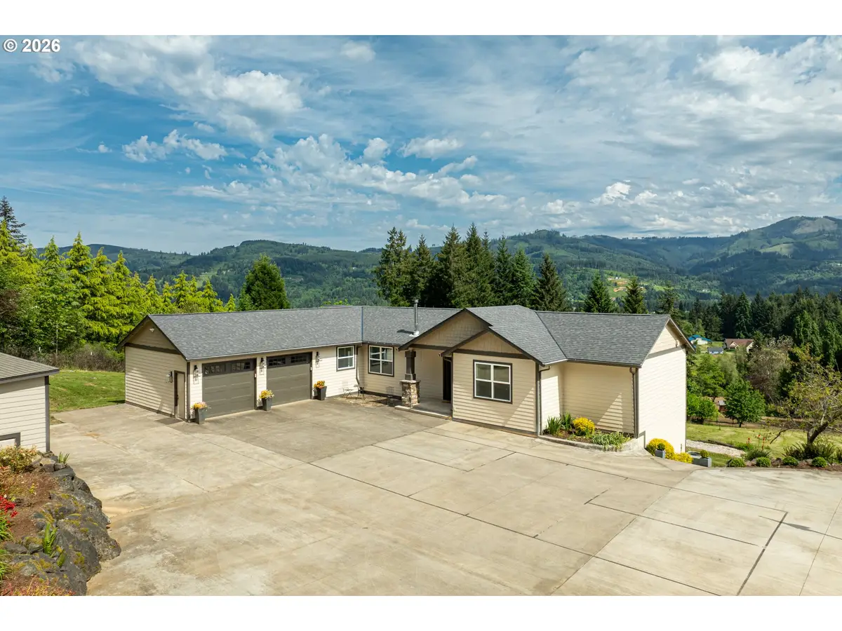 3900 NE 425th St, Woodland, WA 98674 - #1