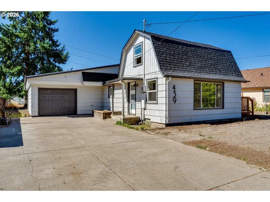 439 T St, Springfield, OR 97477 - #2