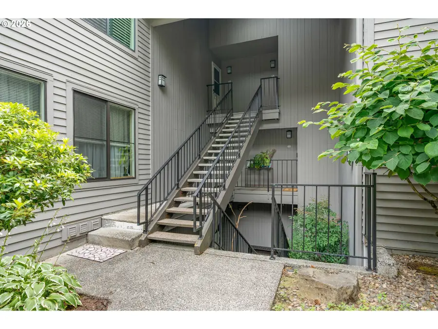 4000 Carman Dr #60, Lake Oswego, OR 97035 - #2