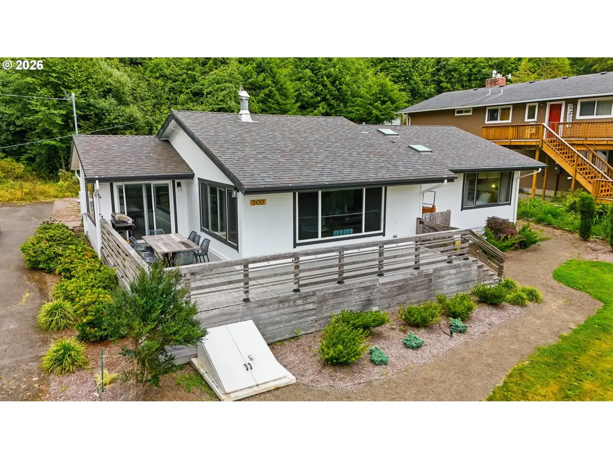 202 S Quadrant St, Rockaway Beach, OR 97136 - #1