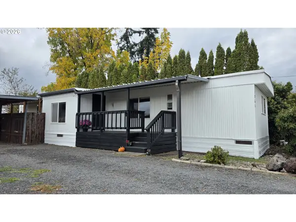 1264 32nd St, Springfield, OR 97478