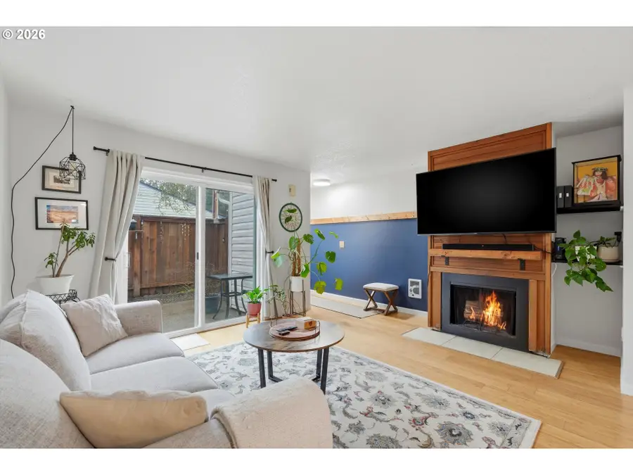 28740 SW Parkway Ave #D2, Wilsonville, OR 97070 - #2