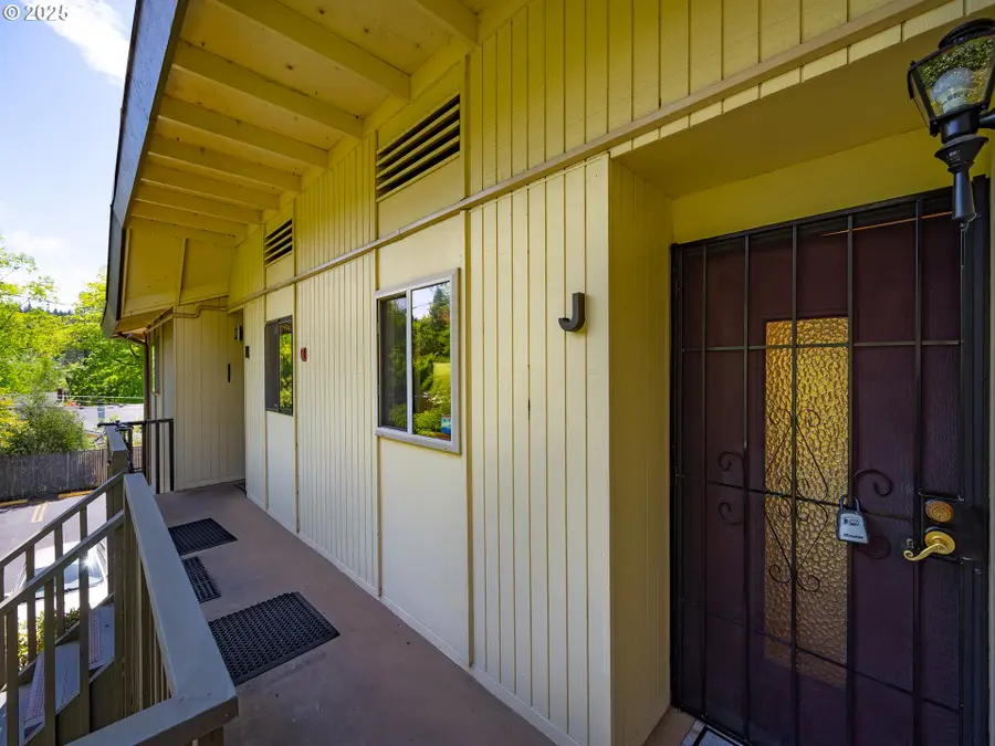 4059 Donald St, Eugene, OR 97405 - Image #2