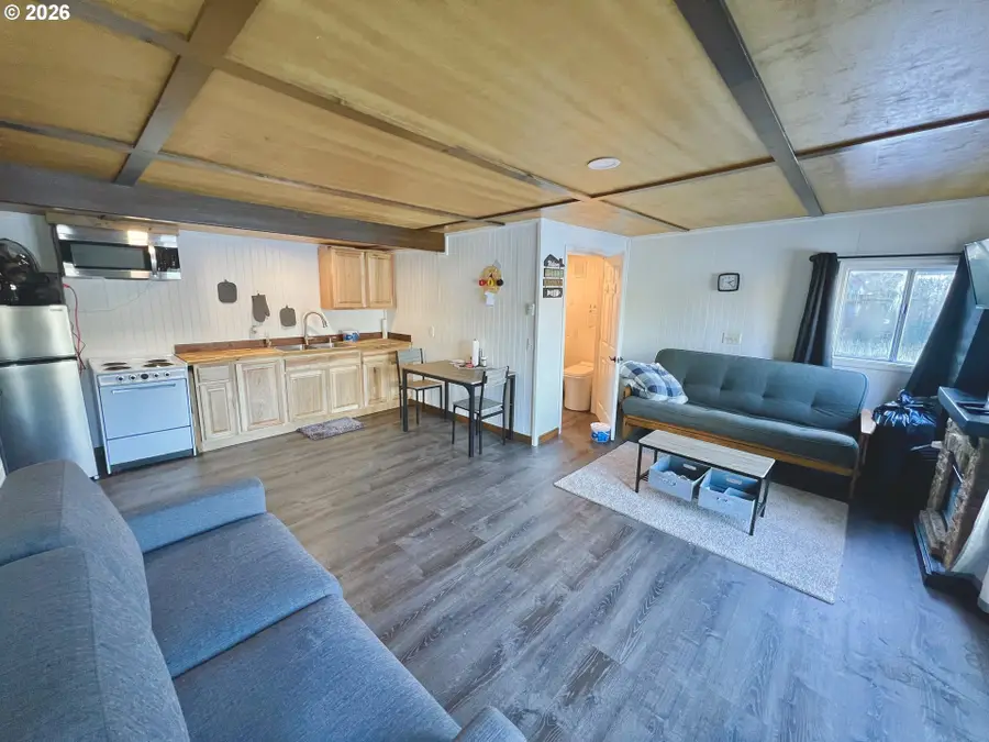 515 N Tenmile, Lakeside, OR 97449 - #3