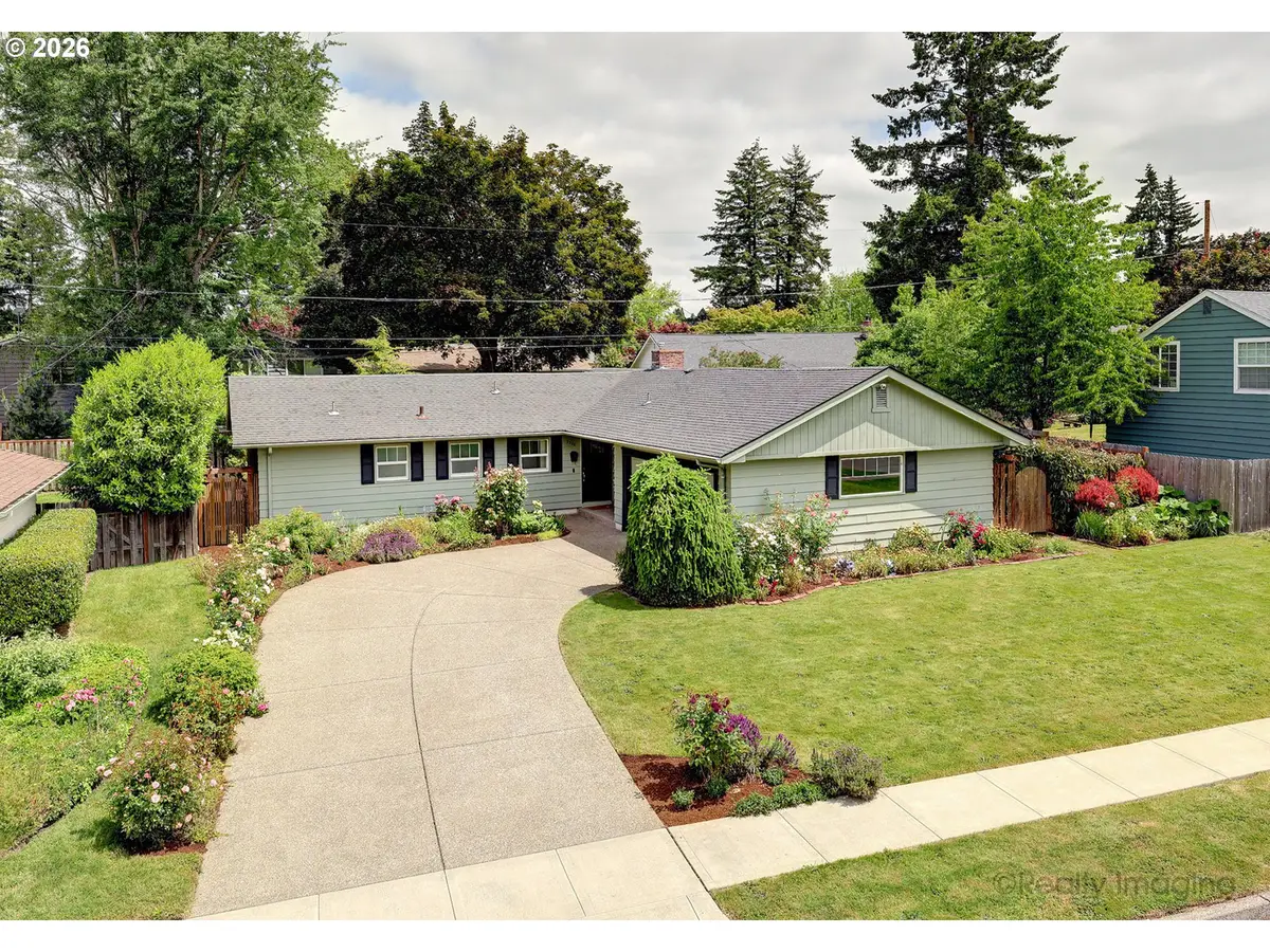 5320 SW Cherry Ave, Beaverton, OR 97005 - #1