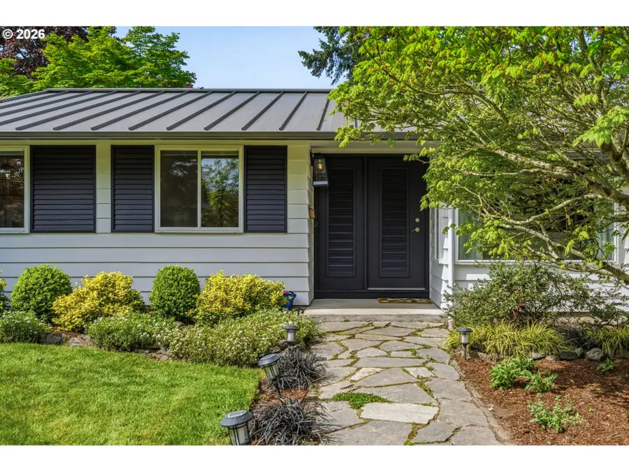 1555 SW 132nd Ave, Beaverton, OR 97005 - #2