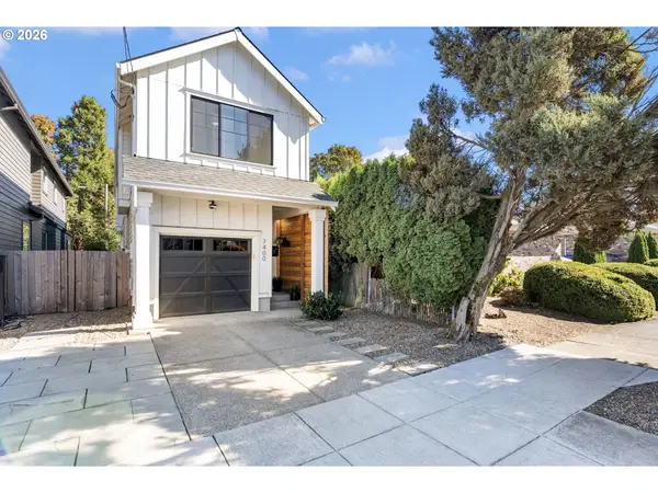 7400 N Lancaster Ave, Portland, OR 97217