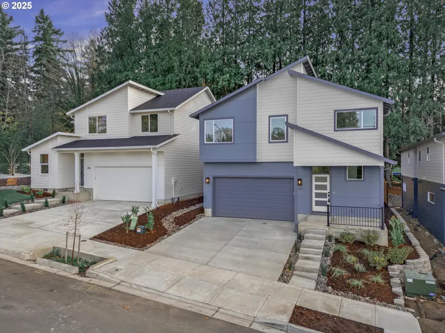 284 NW Mawrcrest Ave, Gresham, OR 97030 - #2