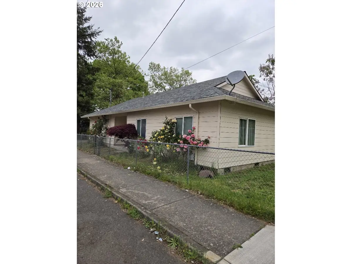 17329 SE Alder St, Portland, OR 97233 - #1