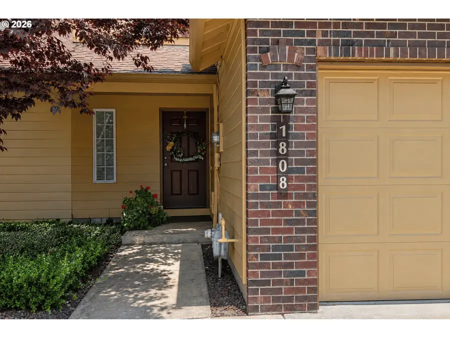 1808 NE 154th St, Vancouver, WA 98686 - #2