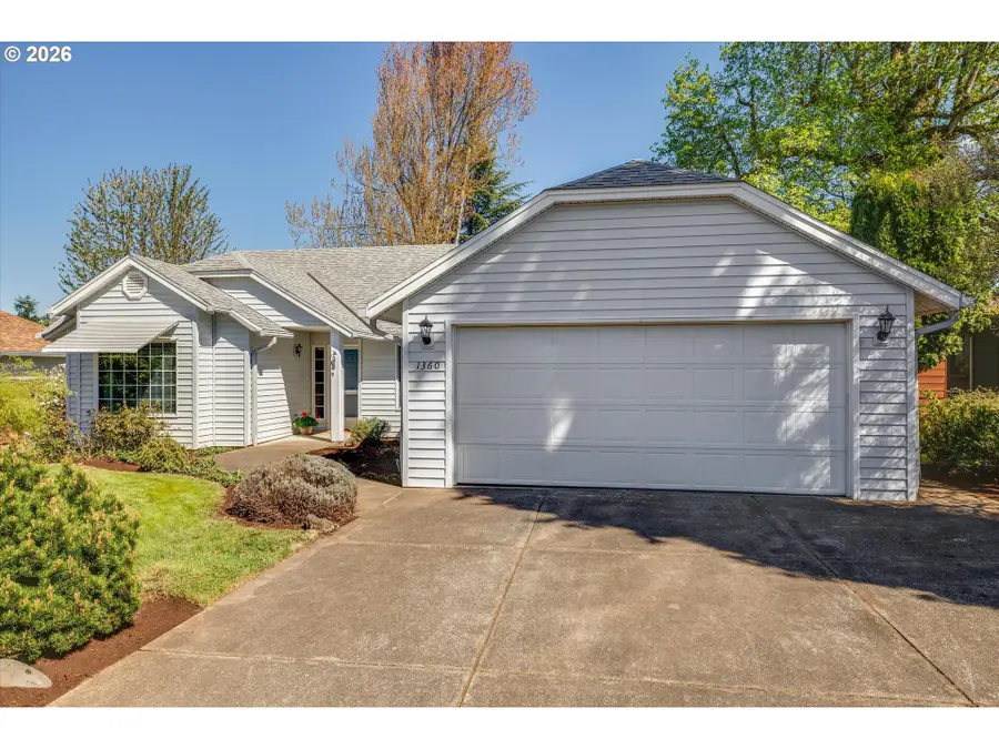 1360 N Locust St, Canby, OR 97013 - #3
