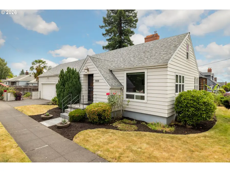 1909 N Bryant St, Portland, OR 97217 - #2