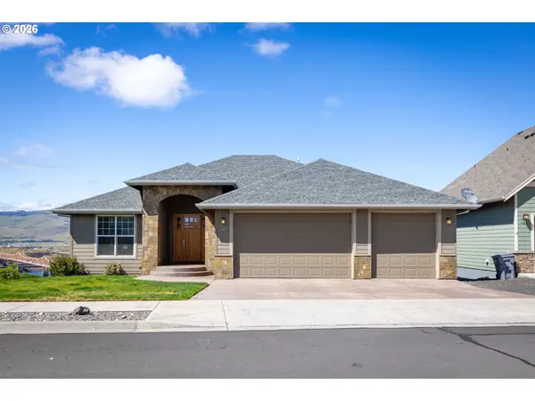 397 Summit Ridge Dr, TheDalles, OR 97058
