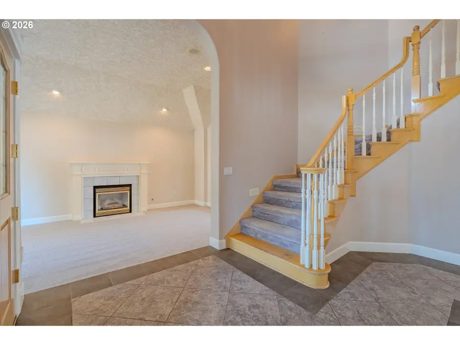 4600 NE 24th Ave, Vancouver, WA 98663 - #3