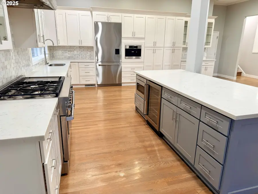 3492 Vista Ridge Dr, West Linn, OR 97068 - Image #3