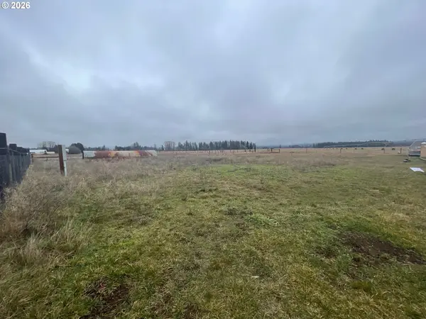 425 S First St, Glenwood, WA 98619