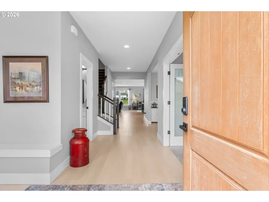 4628 S 16th Dr, Ridgefield, WA 98642 - #2