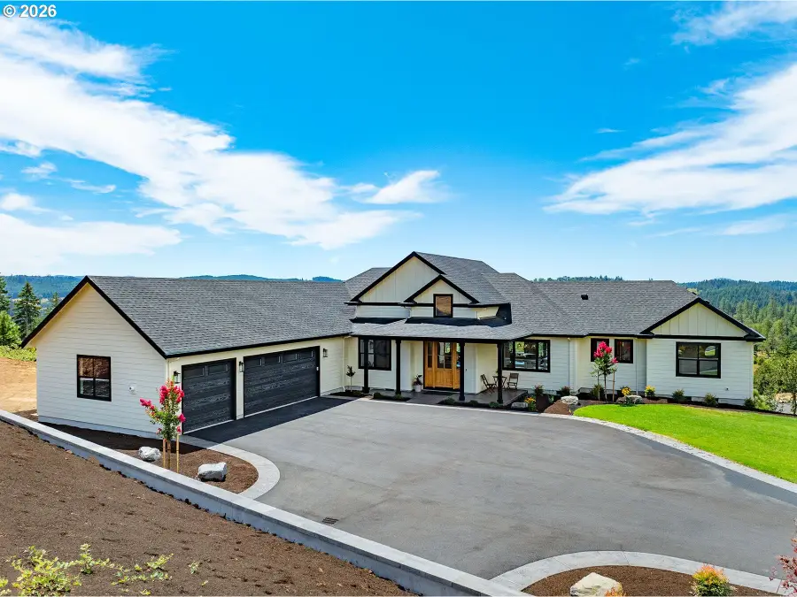 28356 Siesta Ln, Eugene, OR 97402 - #2