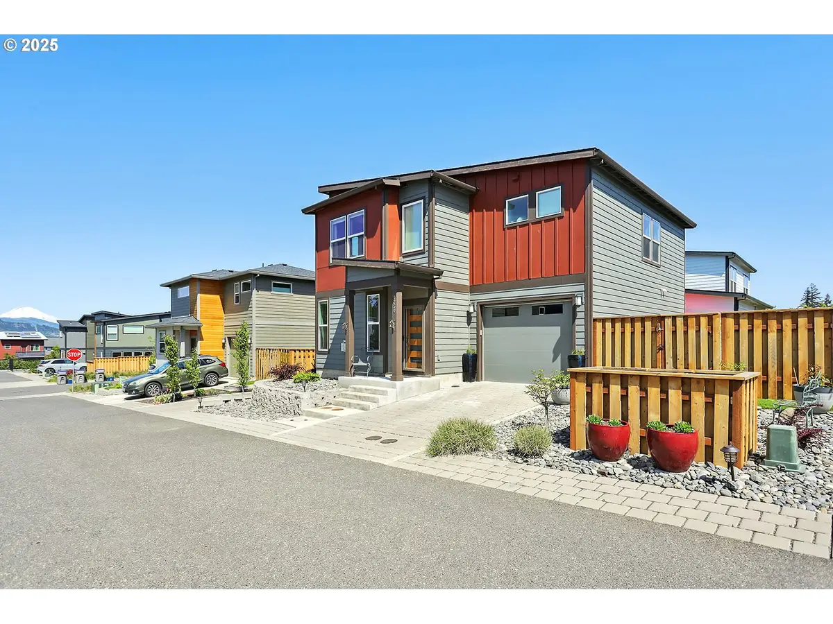 1250 29th St, Hood River, OR 97031 - #1