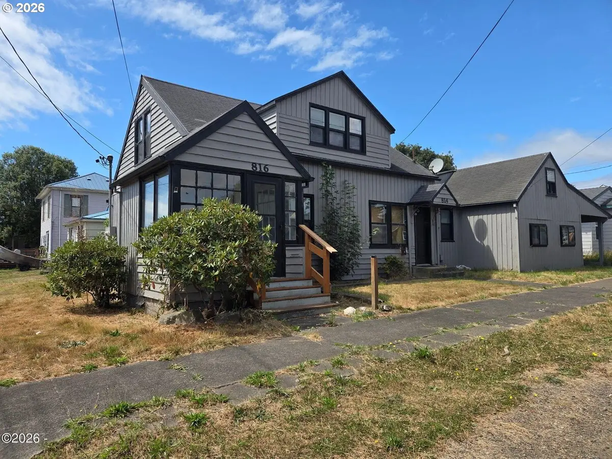 816 Nestucca Ave, Tillamook, OR 97141 - #1