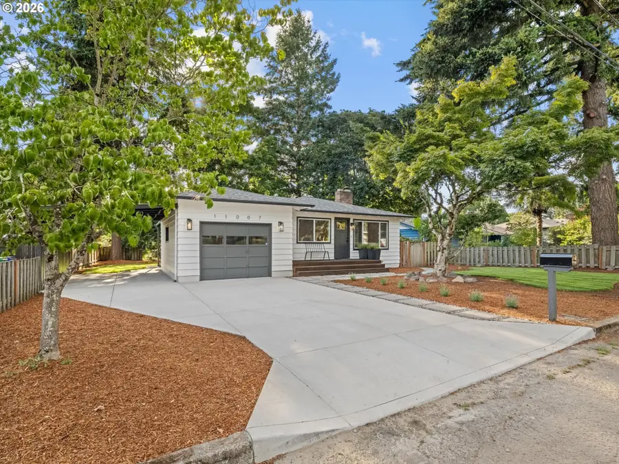 11007 SE 52nd Ave, Milwaukie, OR 97222 - #2