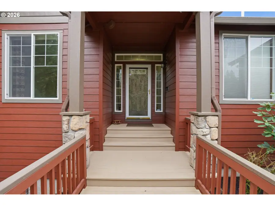 2215 S 13th Cir, Ridgefield, WA 98642 - #3