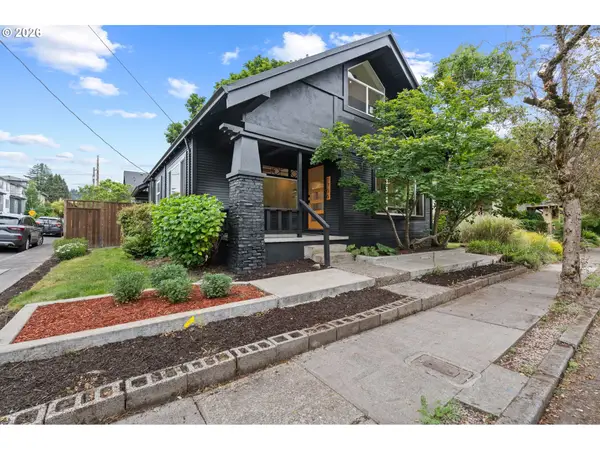 1706 SE 49th Ave, Portland, OR 97215