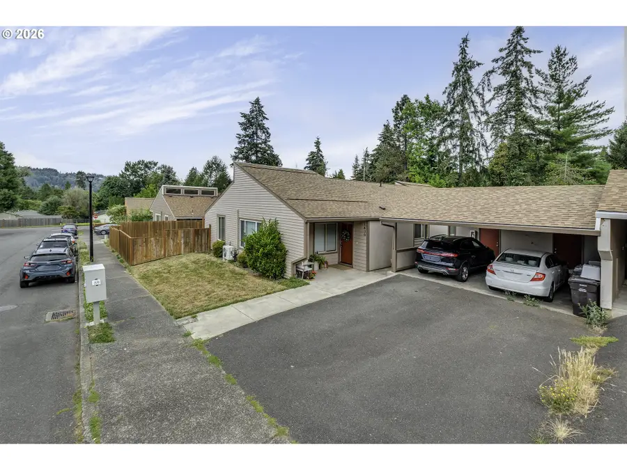 1436 Village Park Pl, West Linn, OR 97068 - #2