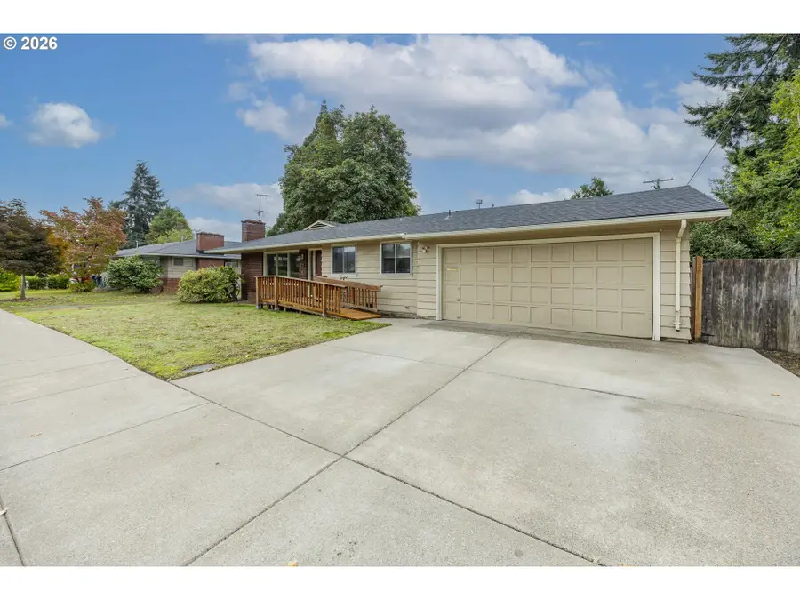 75 Hayden Bridge Way, Springfield, OR 97477 - #2