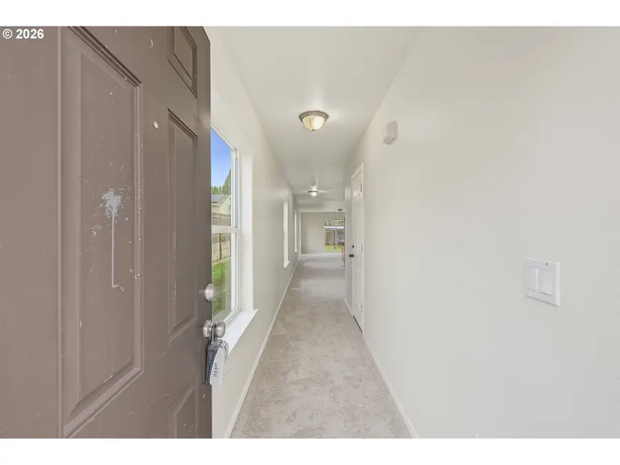 5310 SE 136th Ave, Portland, OR 97236 - #2