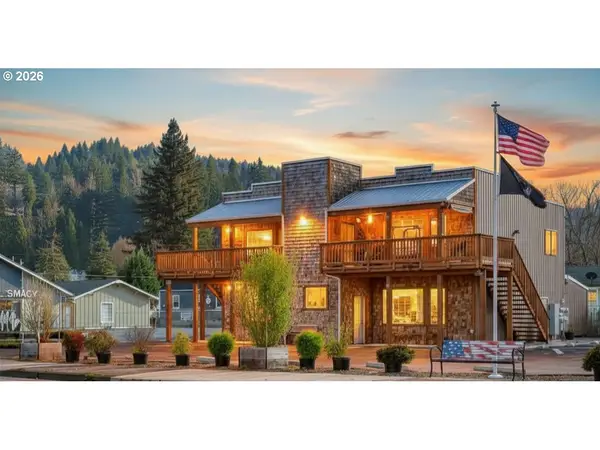 1601 E Main St, CottageGrove, OR 97424