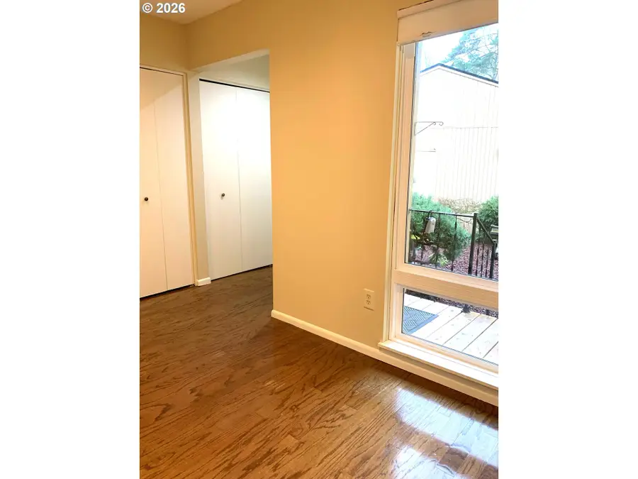 1661 NW Lakeway Ln #312, Beaverton, OR 97006 - #2