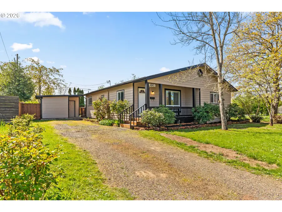 1043 F St, Springfield, OR 97477 - #3