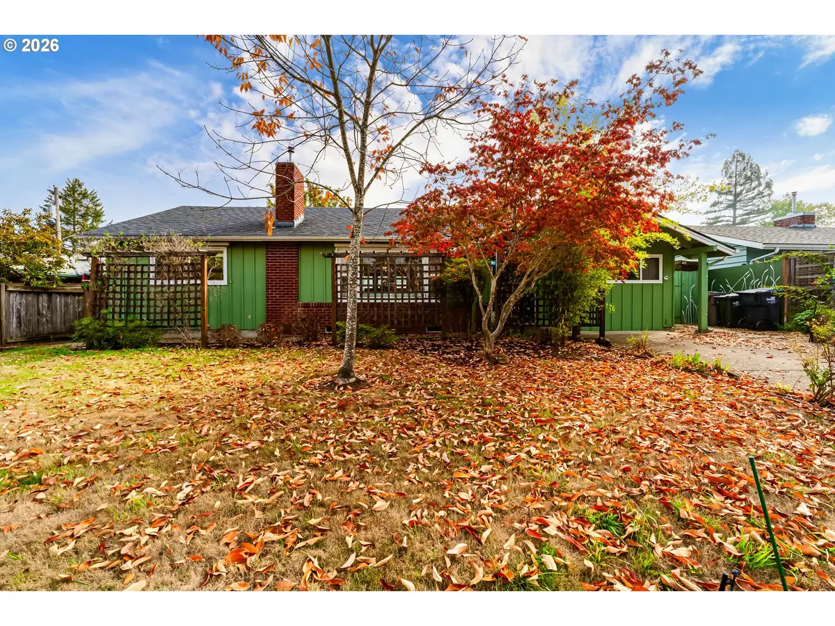 3475 Ferry St, Eugene, OR 97405 - #1