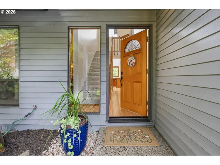 9580 SW Riverwood Ln, Tigard, OR 97224 - #2
