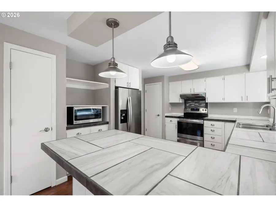 12245 SW Ann Ct, Tigard, OR 97223 - #3