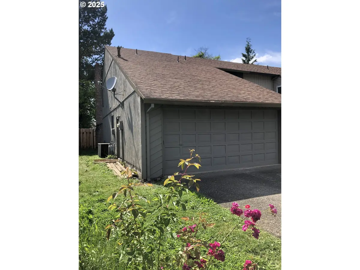 2937 SW Laura Ct, Troutdale, OR 97060 - #1