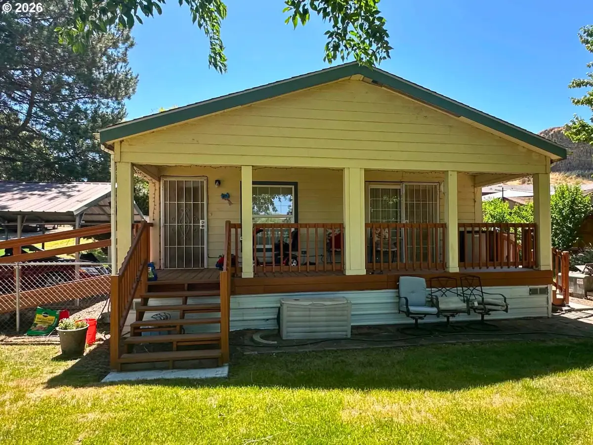 82276 Hat Rock Rd, Hermiston, OR 97838 - #1